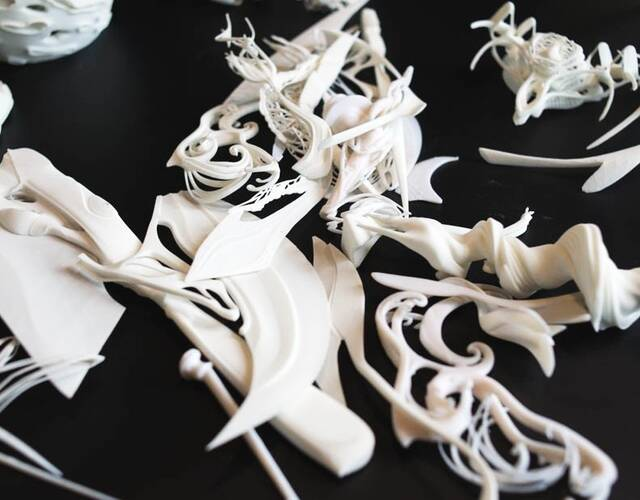 白色的树脂产品，饰品打印的礼物